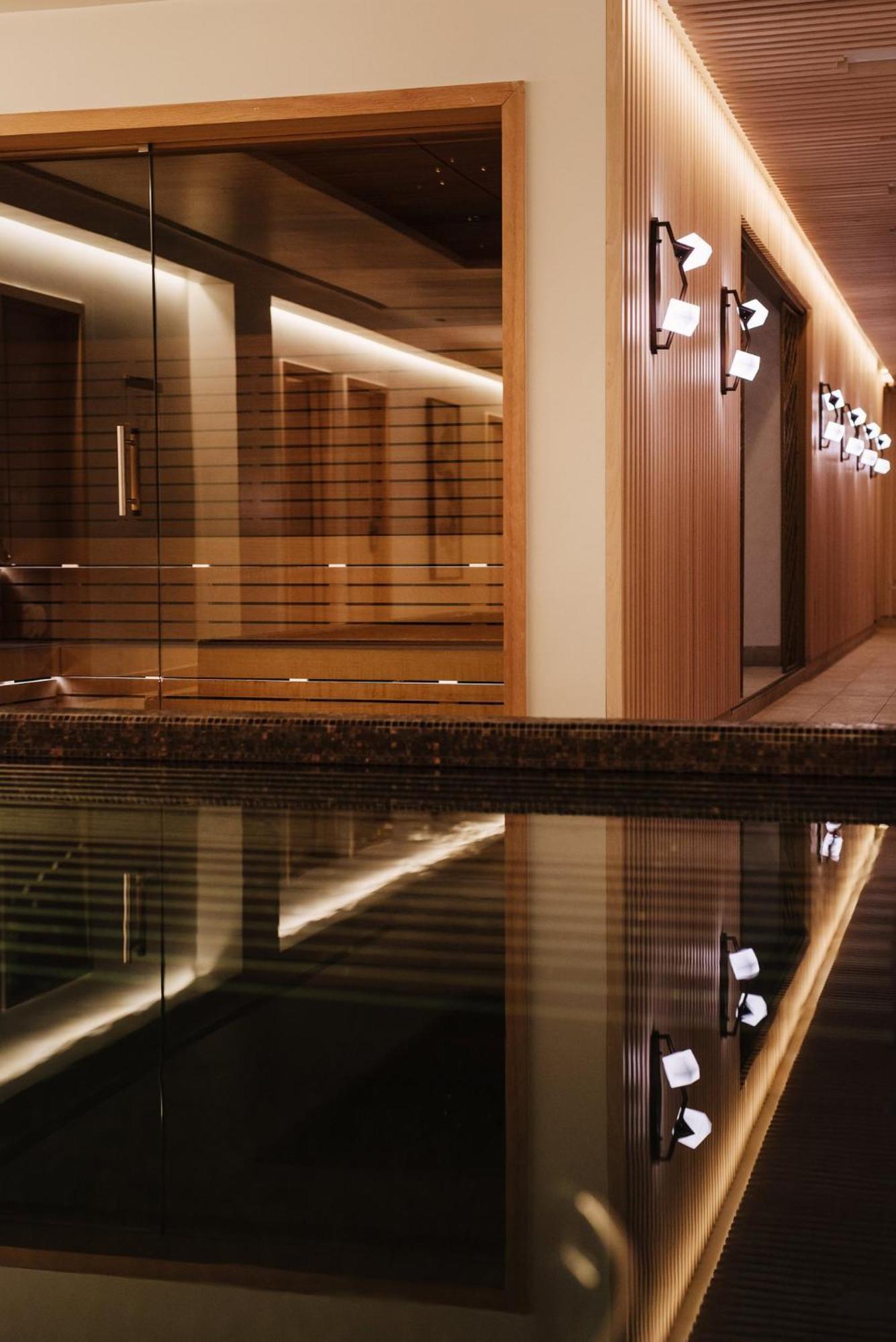 Viceroy Kopaonik Serbia Bagian luar foto The interior of the hotel